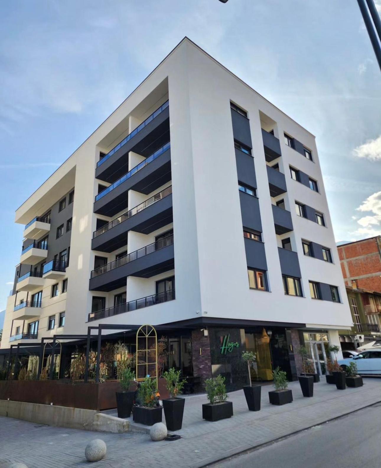 Skyline Exclusive Apartment Peje Exterior photo